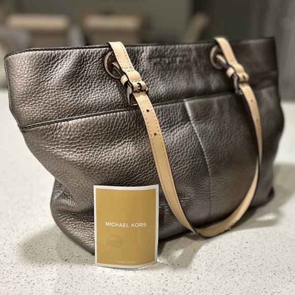 MICHAEL Michael Kors Metallic Silver/Gray Tote Bag - Picture 9 of 17